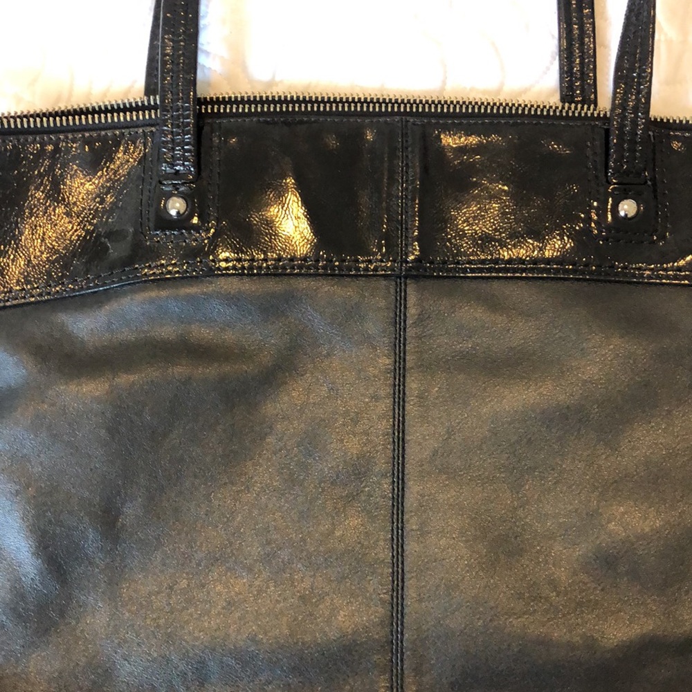 Coach Leather Purse - Picture 4 of 10